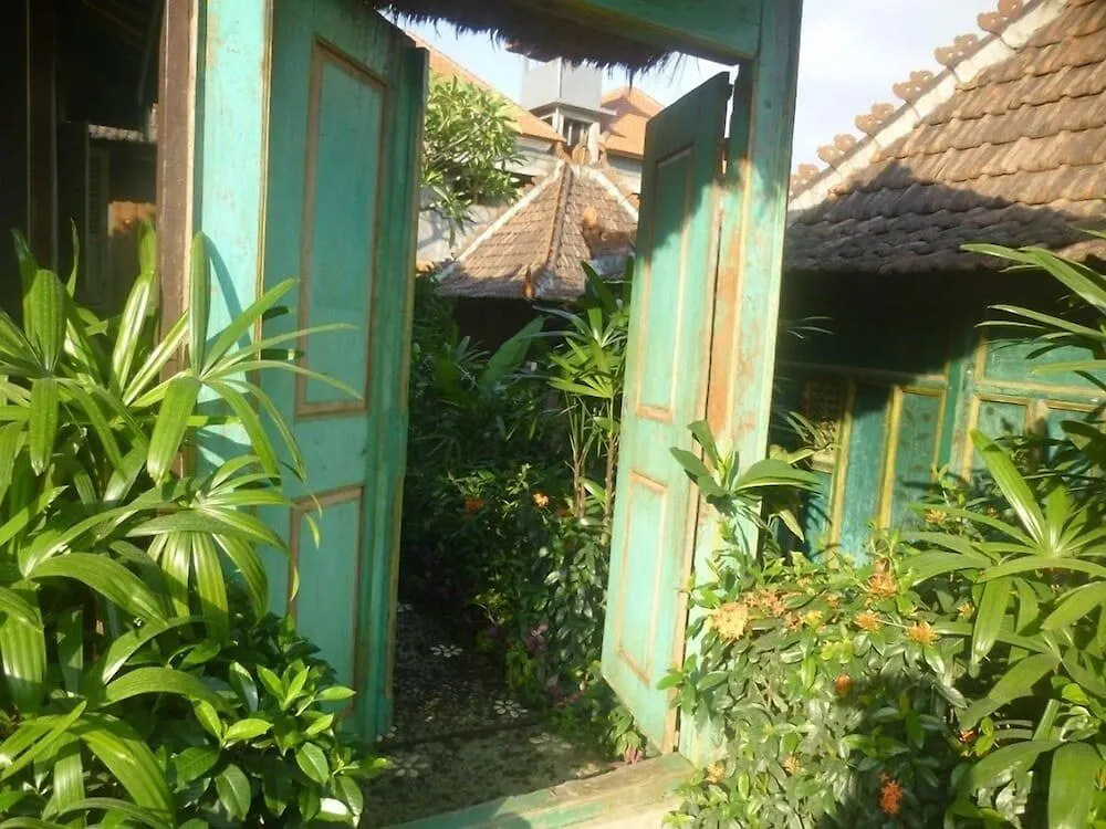 Joglo Taman Sari Hotel Ubud  Holiday park