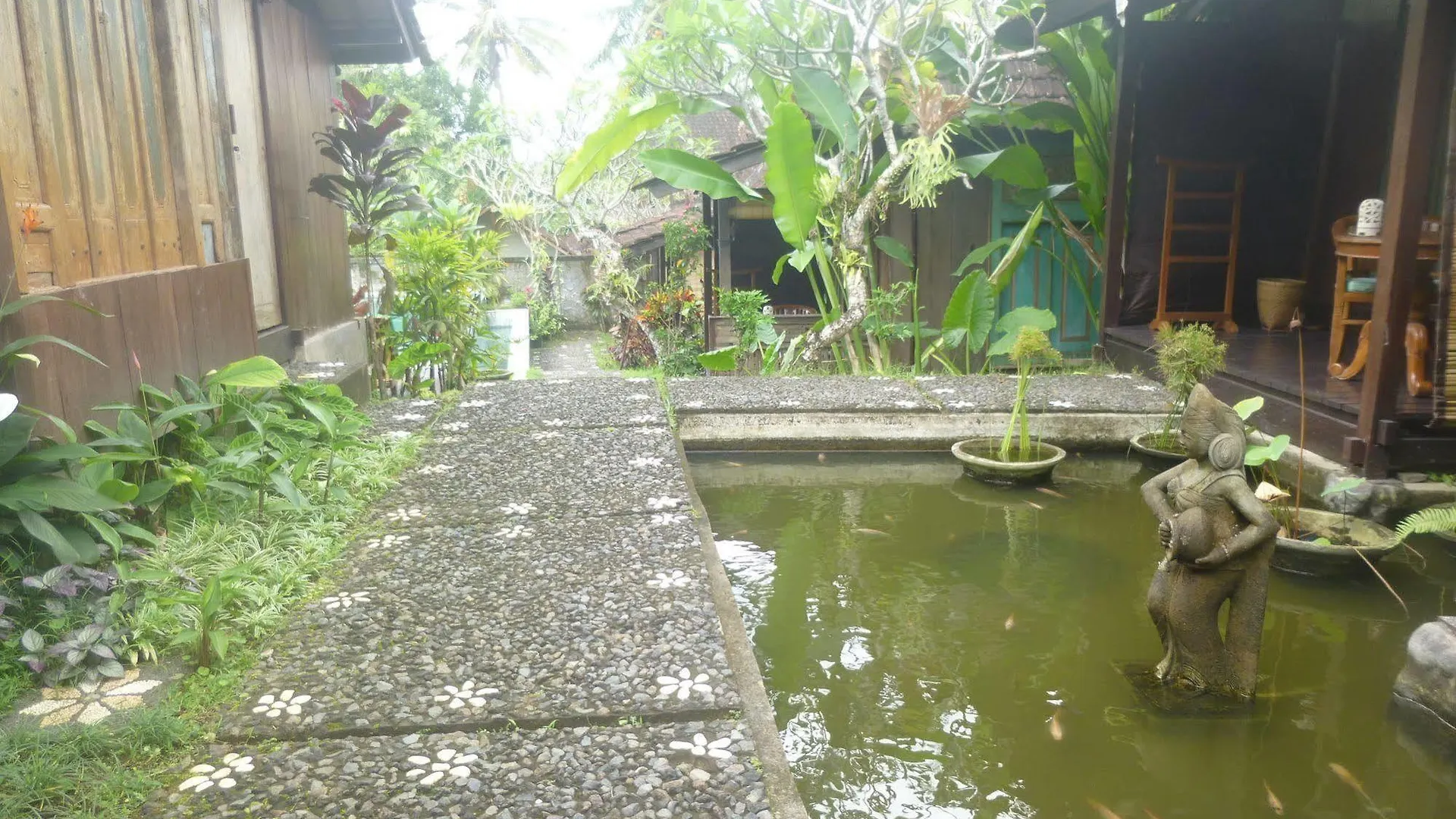 Joglo Taman Sari Hotel Ubud  4*, Ubud (Bali)