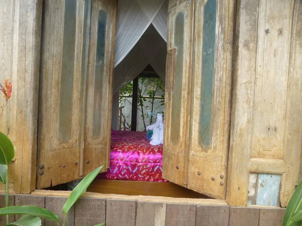 **** Kompleks wypoczynkowy Hotel Joglo Taman Sari Ubud Indonezja